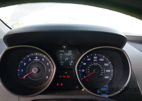 2012 Hyundai Elantra Gls z USA, uszkodzony, nr VIN 5NPDH4AE0CH120299